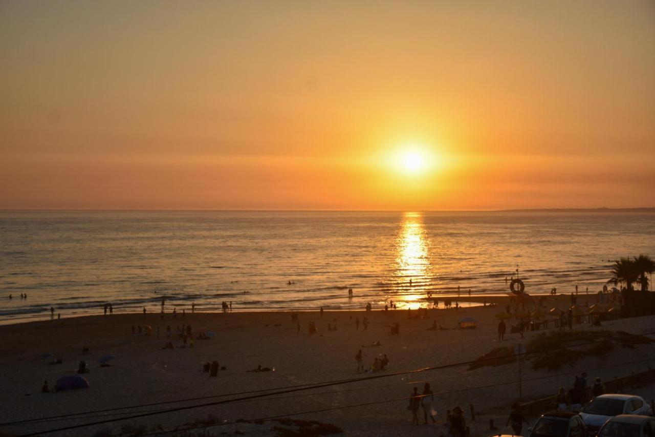 Rock'S Beach Spot Front Costa da Caparica Exterior foto