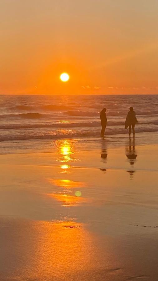 Rock'S Beach Spot Front Costa da Caparica Exterior foto